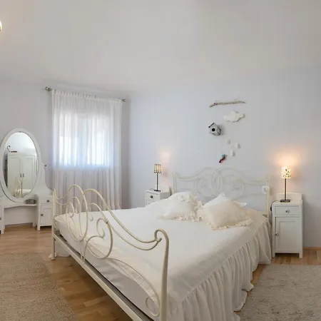 Lorena - Charme Homes Holiday home *